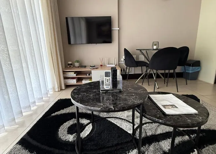 Marina Bay Apartment